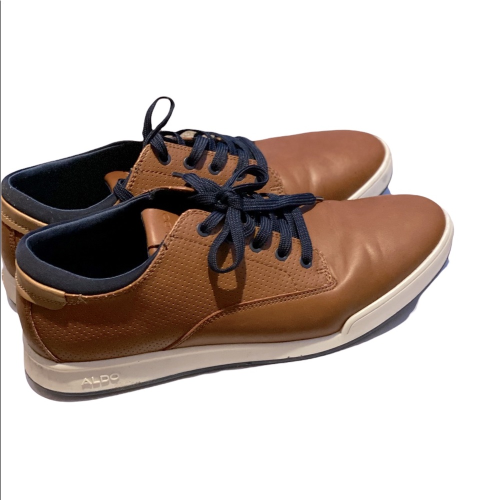 Also shoes 9.5 - Picture 2 of 2